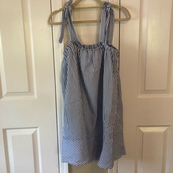 Summer swing dress with tie straps - Picture 5 of 8